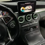 Mercedes-central-console-airvents-green-picture-scaled